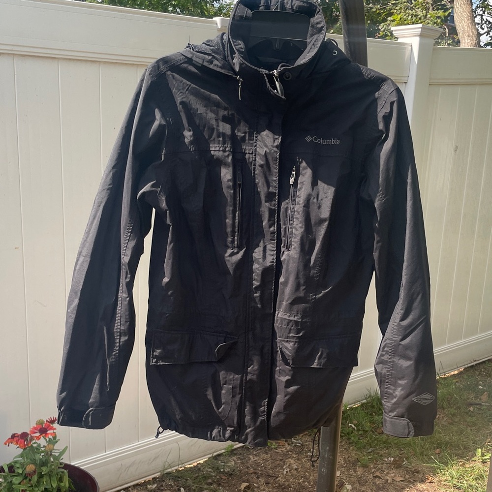 Columbia Women’s Black Rain Jacket Waterproof